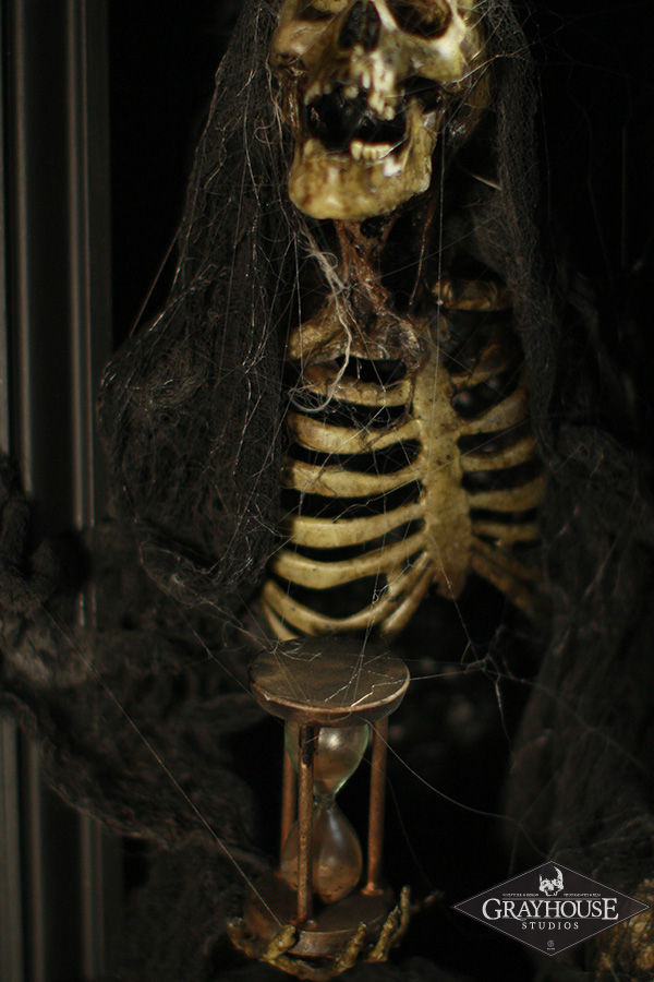 Thumbnail: RESIN SKELETON SHADOWBOX #3