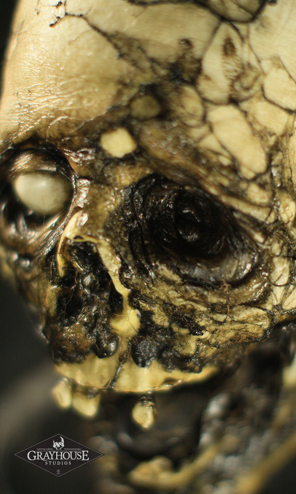Thumbnail: RESIN CORPSE HEAD DISPLAY