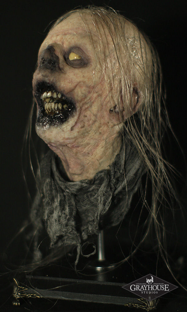 Thumbnail: SMALL CADAVER HEAD SILICONE DISPLAY