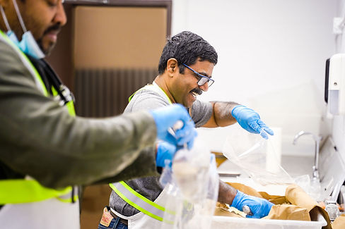 Volunteer_Portion Packing_2.jpg