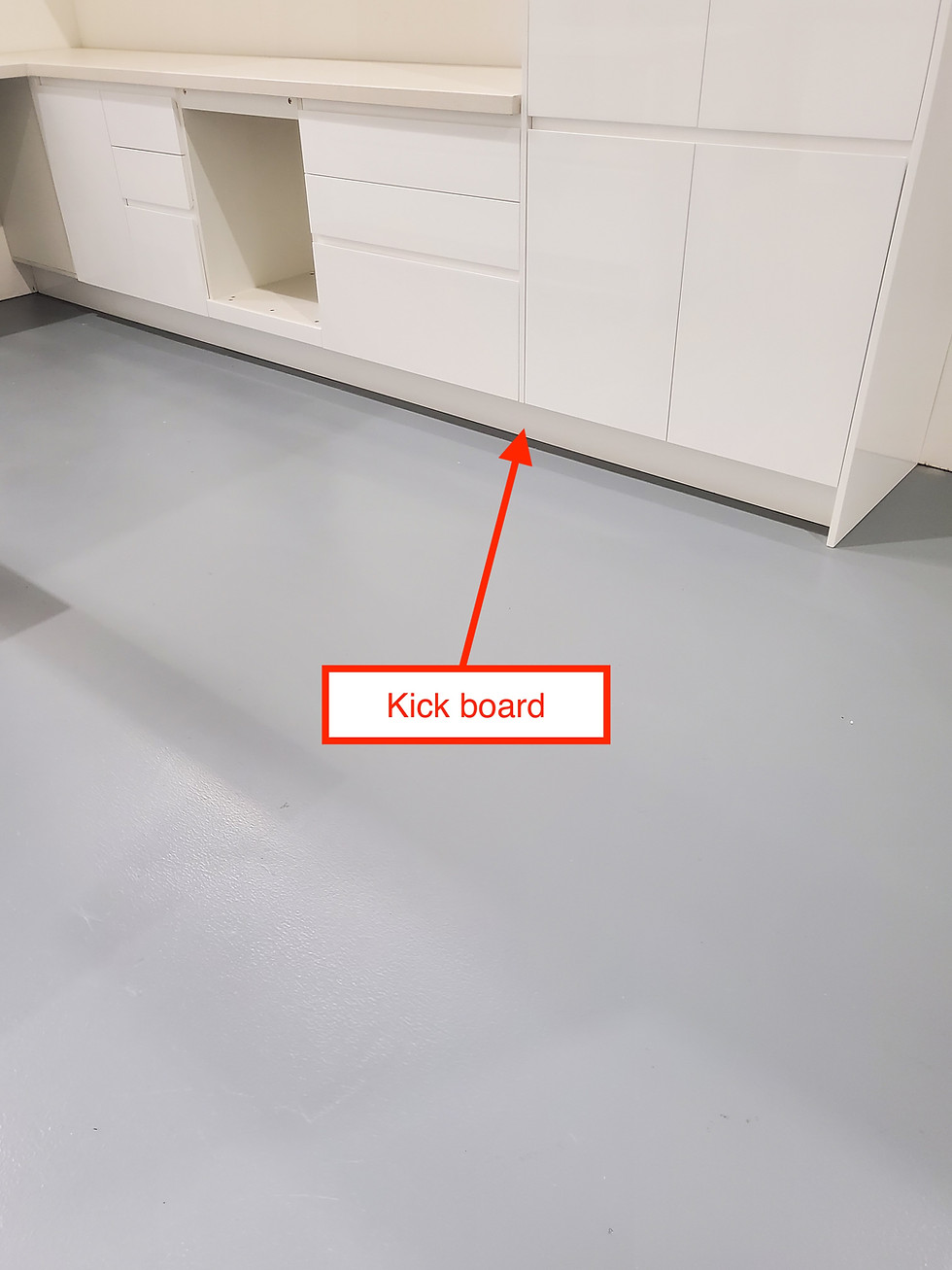 Gloss white kickboard 2400mm x 150mm – flat pack plinth panel for kitchen base cabinets