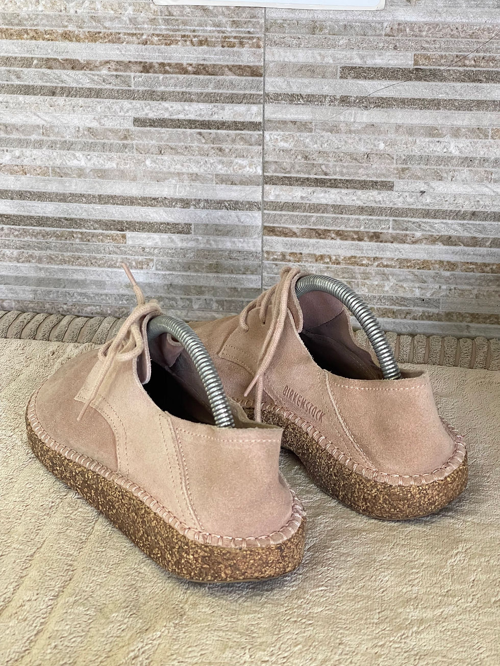 Thumbnail: Birkenstock shoes, size 4