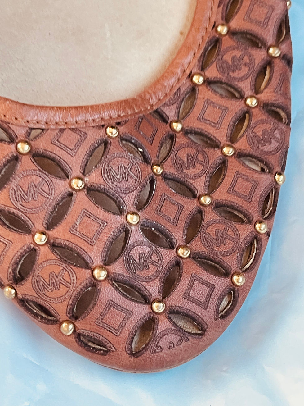 Thumbnail: Michael Kors leather shoes, size 6.5