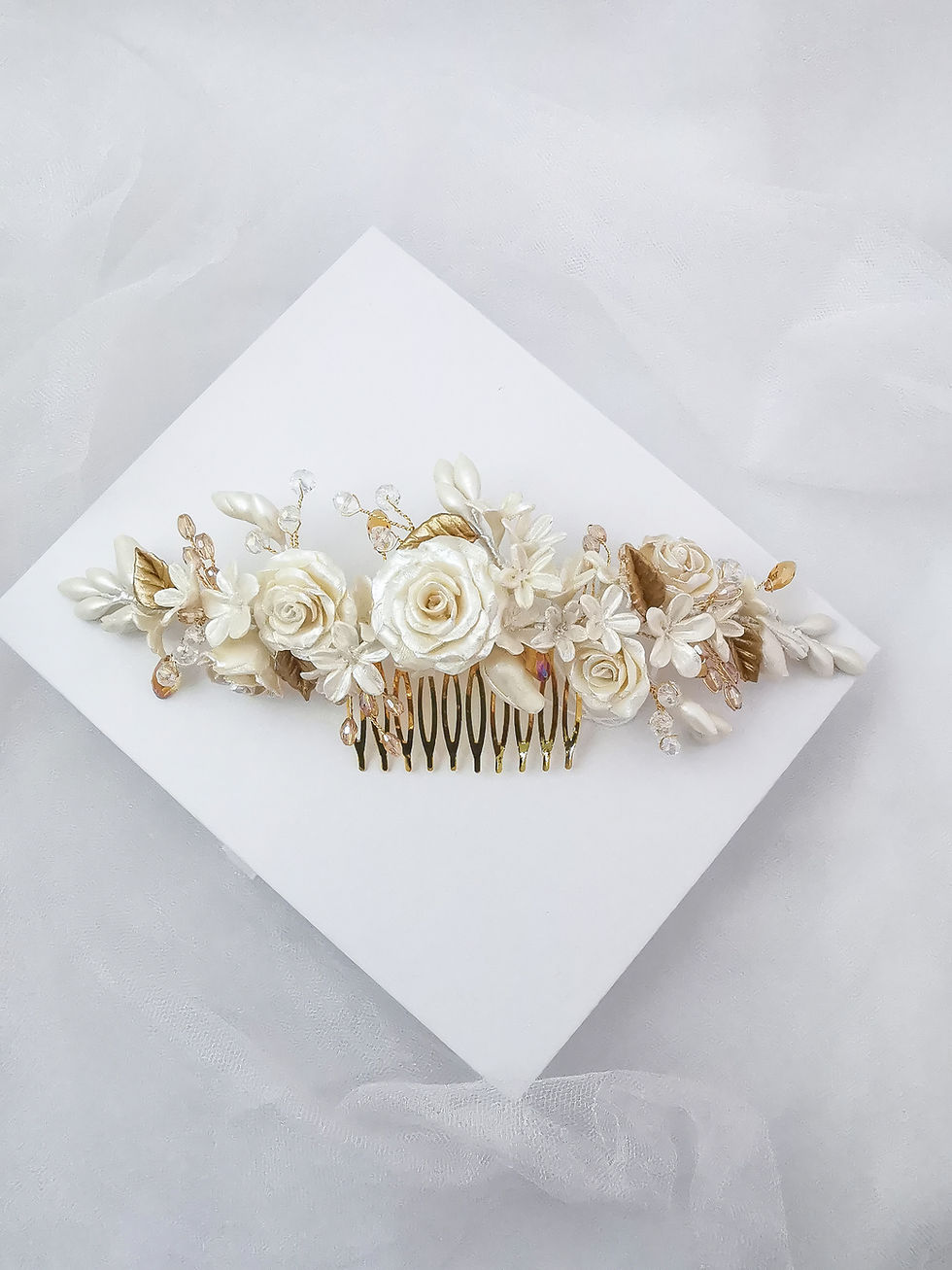 Miniatura: Tocado Rosas y azahares