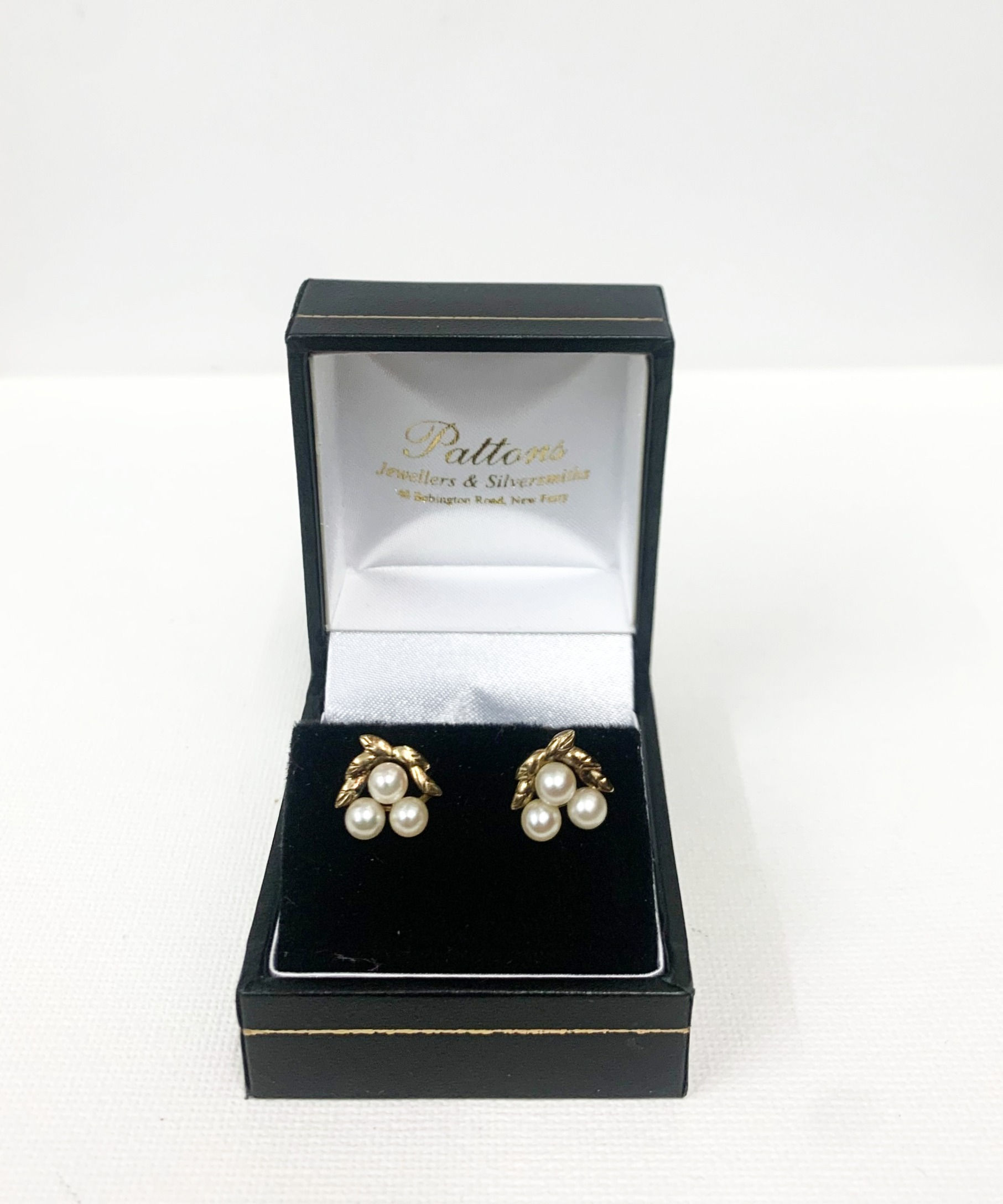9ct Gold Pearl Stud Earrings