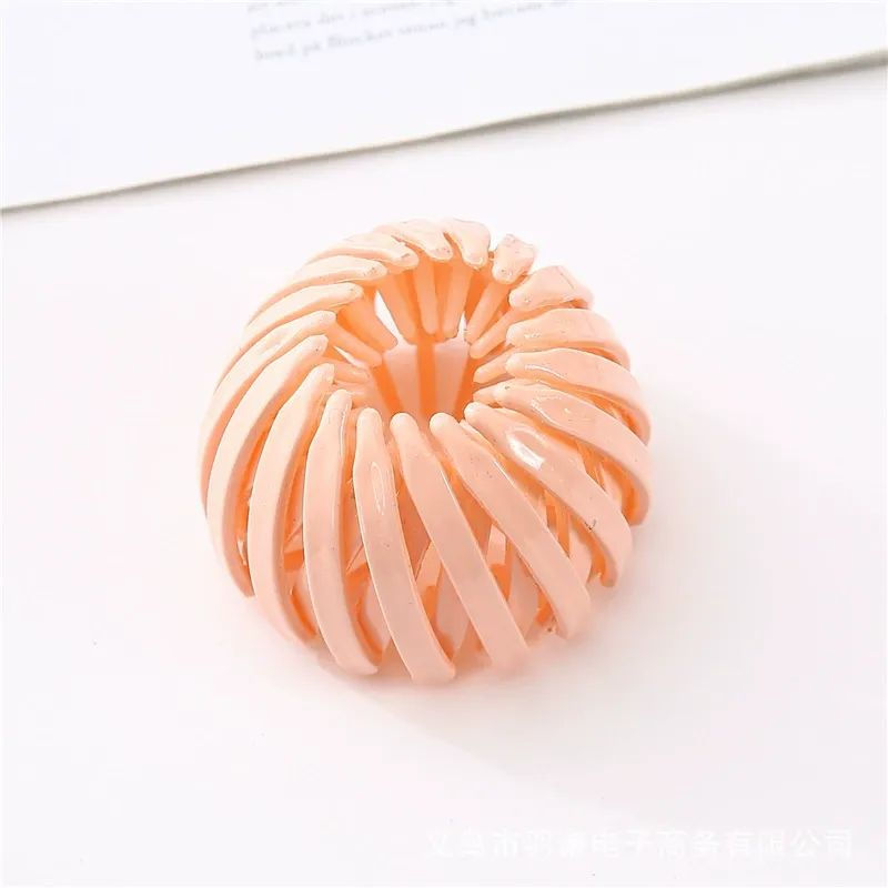 Thumbnail: Plastic hair tie