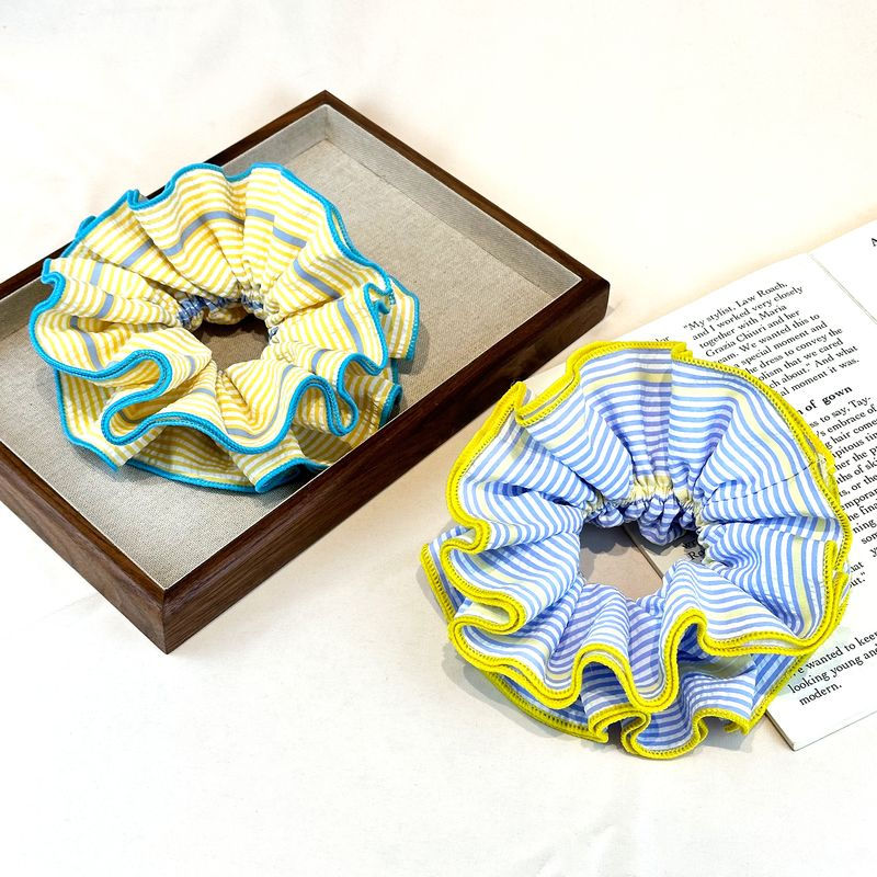 FQ1307Large Embroidered Oversized colourful Scrunchie with contrast stitching