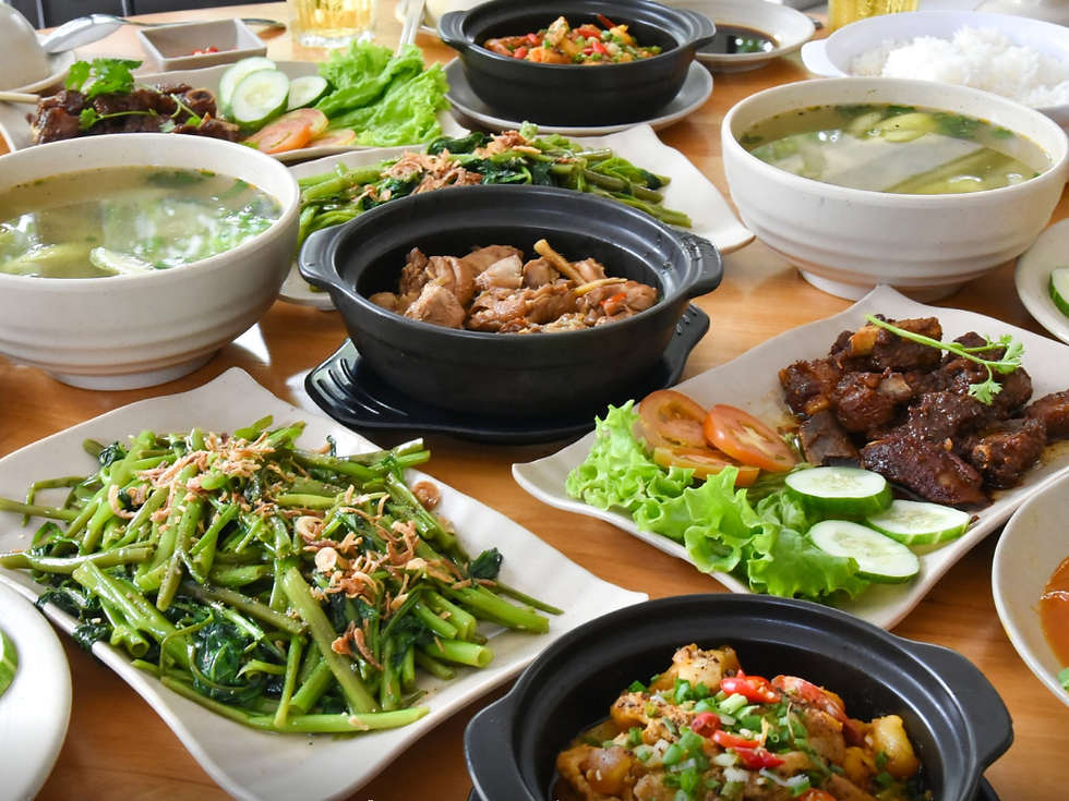 Những món ăn quen thuộc, chuẩn vị và ấm áp như bữa cơm gia đình, cực kỳ thích hợp cho khách công tác dài ngày.