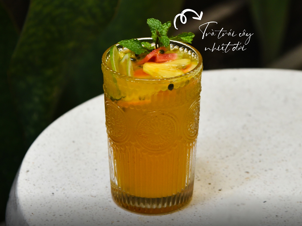 Trà trái cây nhiệt đới – lựa chọn tươi mát giúp bạn tiếp thêm năng lượng khi làm việc tại Mangrove Coffee & Tea.