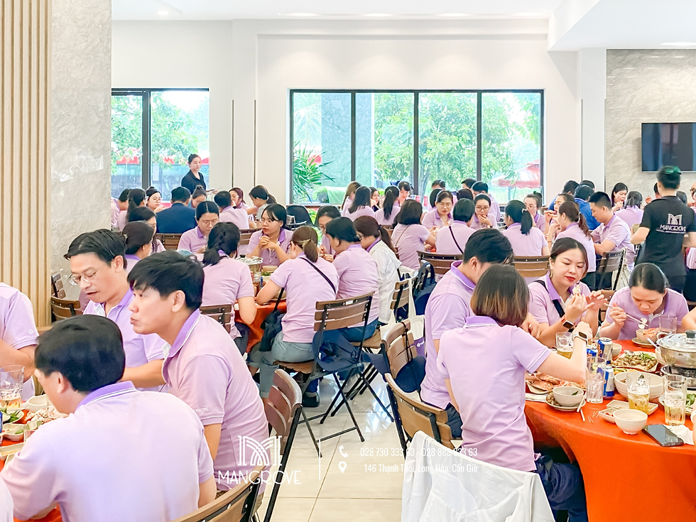 Không gian thoáng đãng, sạch sẽ tạo cảm giác dễ chịu và thư giãn khi dùng bữa.