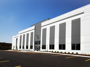 PDB Group Completes Work onDes Plaines Spec Building for Seefried Industrial Properties