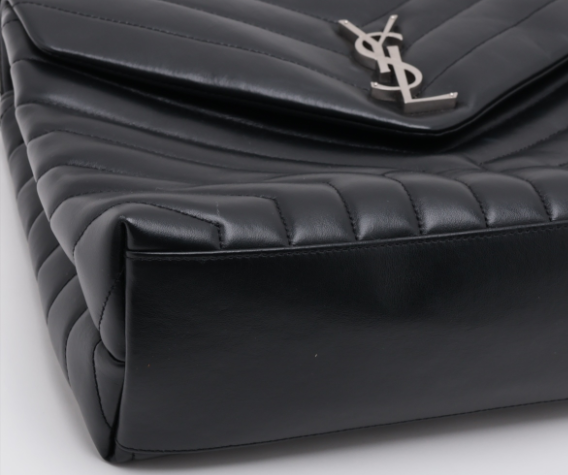 Thumbnail: Loulou Medium YSL Shoulder Bag in Quilted Leather