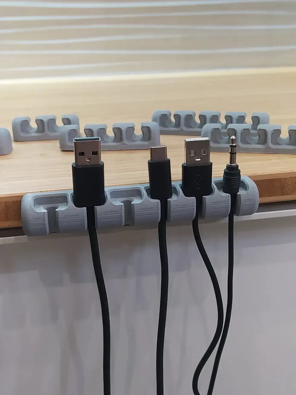 Screw Mount Cable Organiser 3 Slot Desk Wire Holder Black – Under Desk Tidy