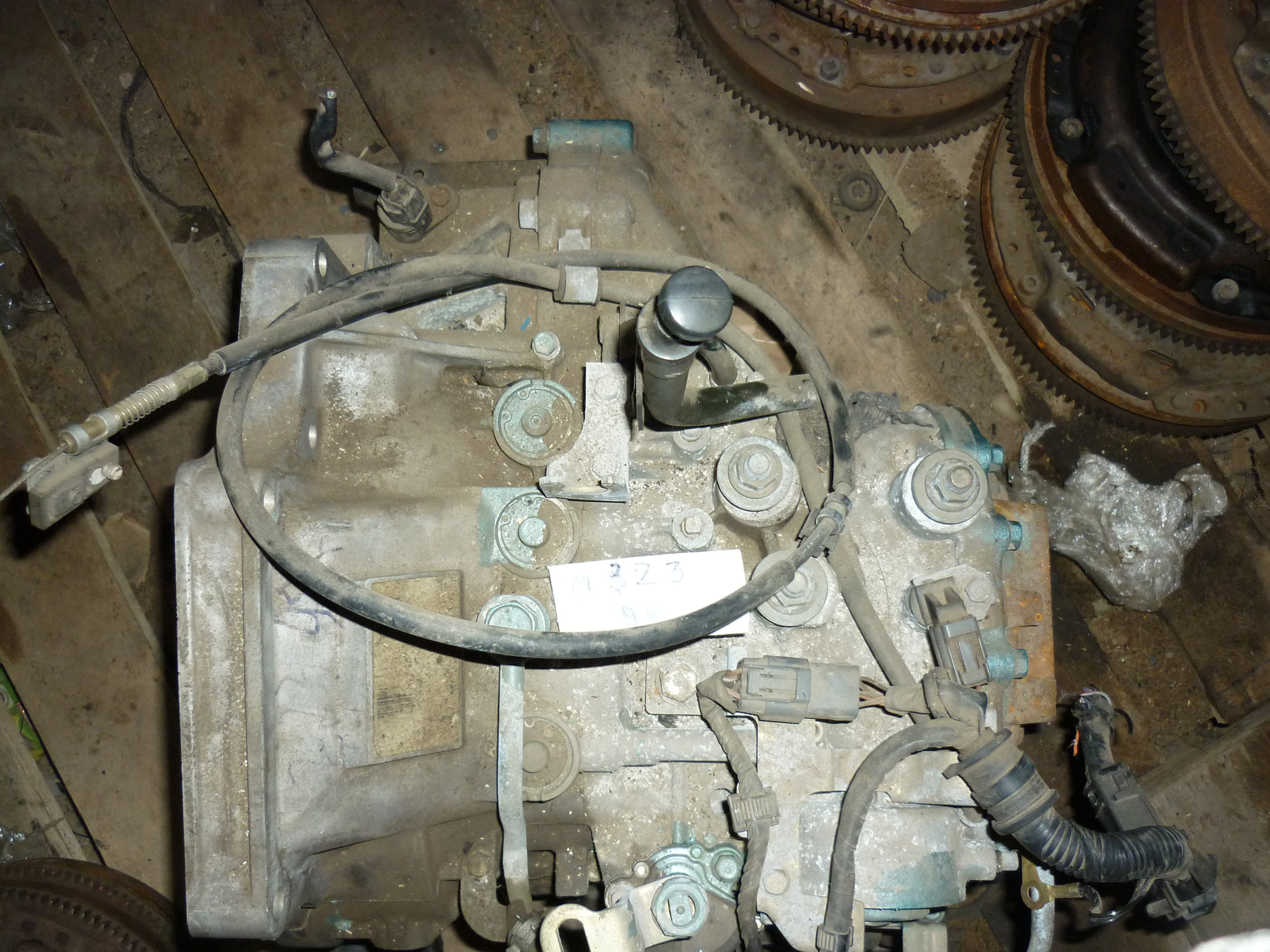 АКПП MAZDA 323 1998год