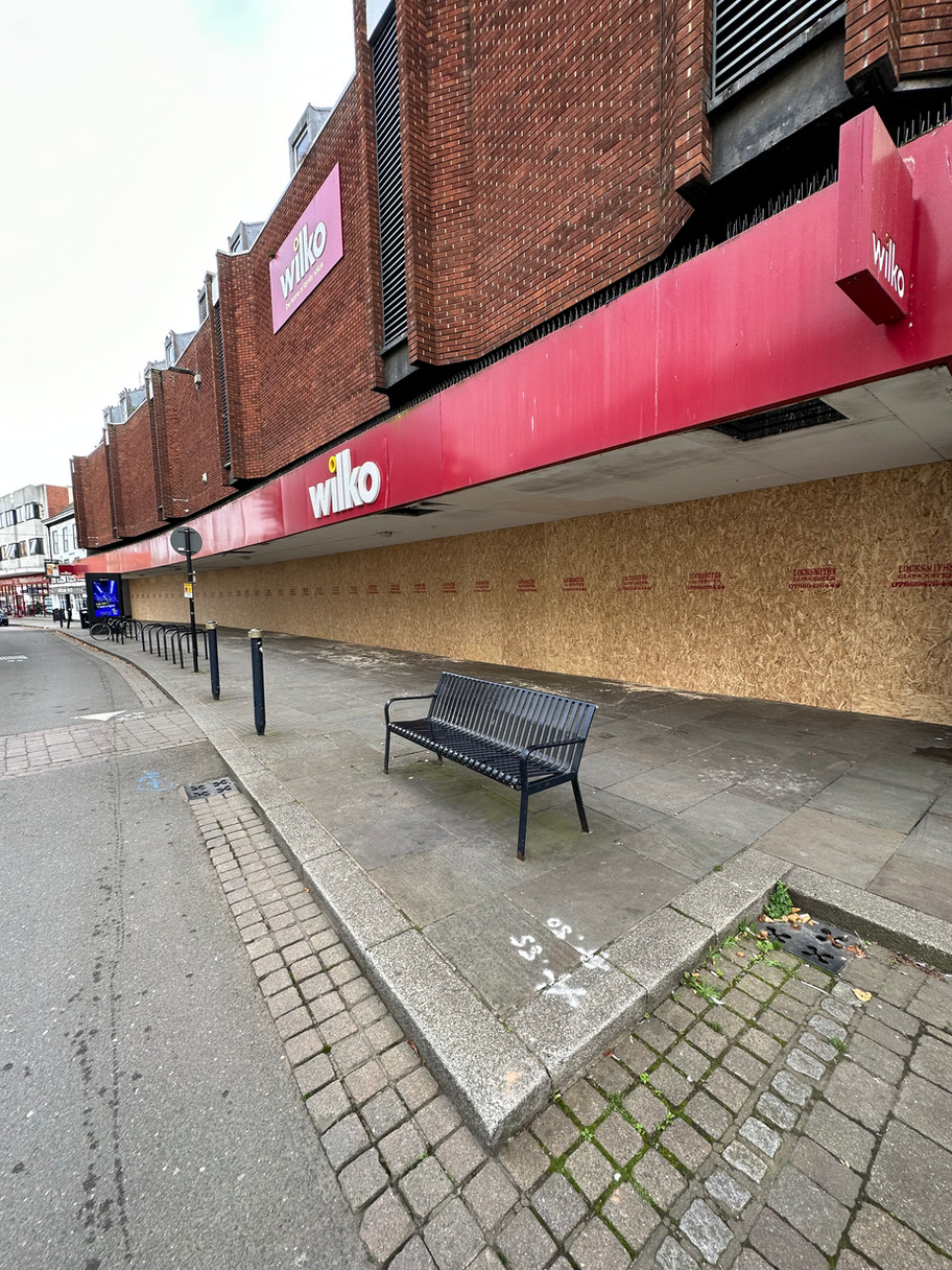 Locksmiths Gloucester were called out to board up and alarm the former walk in gloucester 