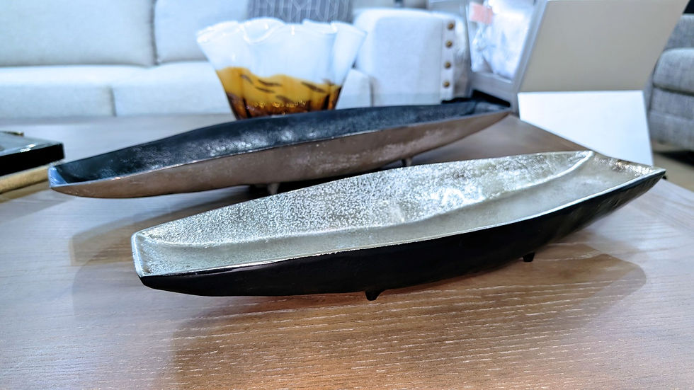 Metal Trays in Silver & Black