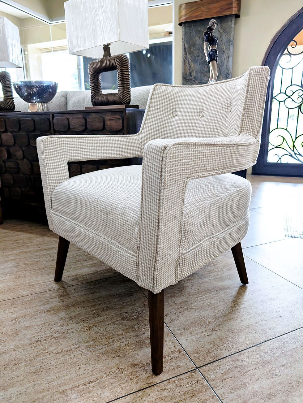 Chic Open Arm Chair