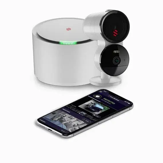 Gen2_with_smart_phone_2.webp