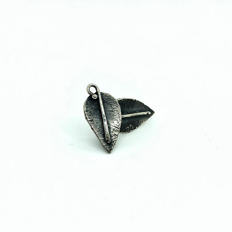 LUSH SUMMER STUD EARRINGS