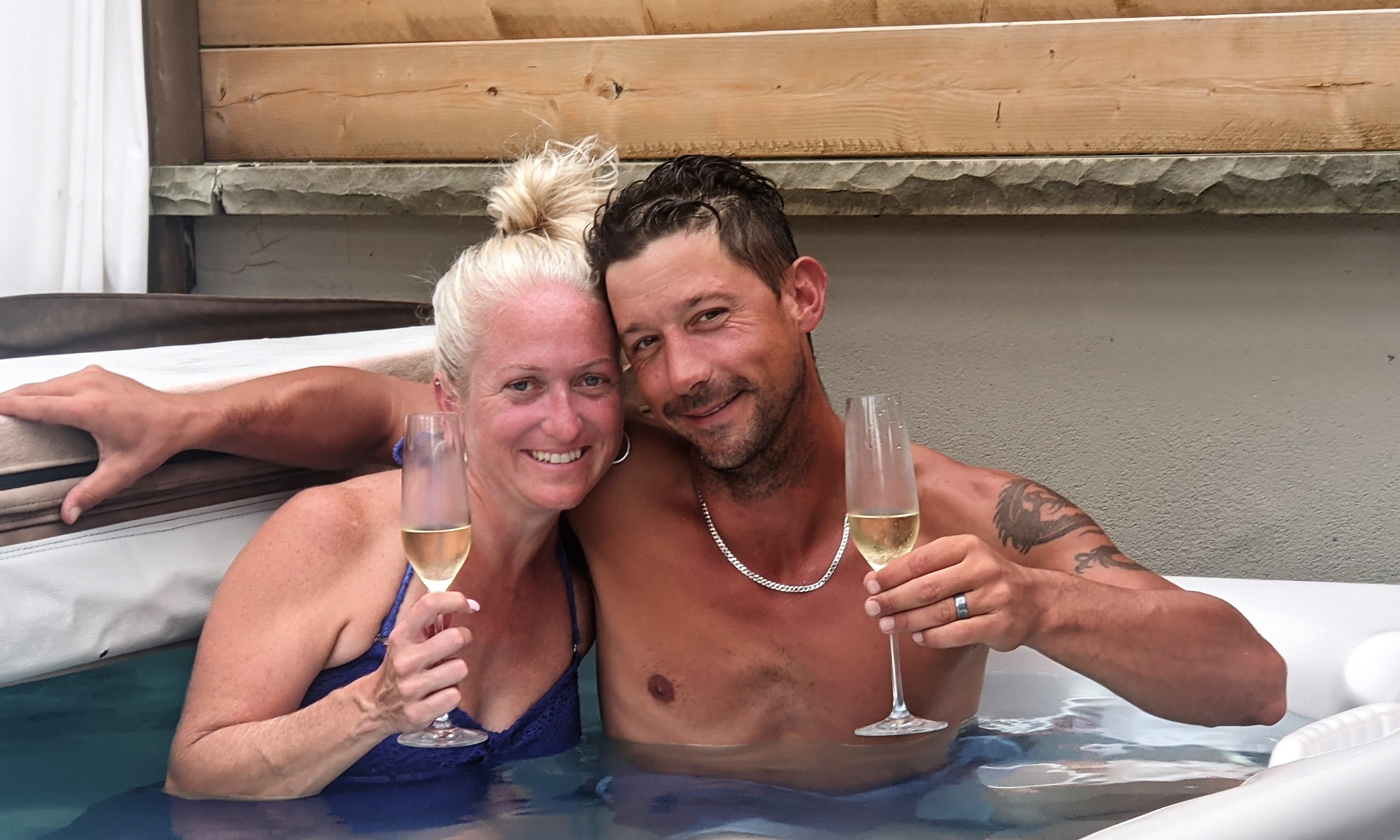 Guests enjoying the hot tub at Blue Mountains Bed and Breakfast