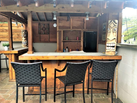 Tiki Bar