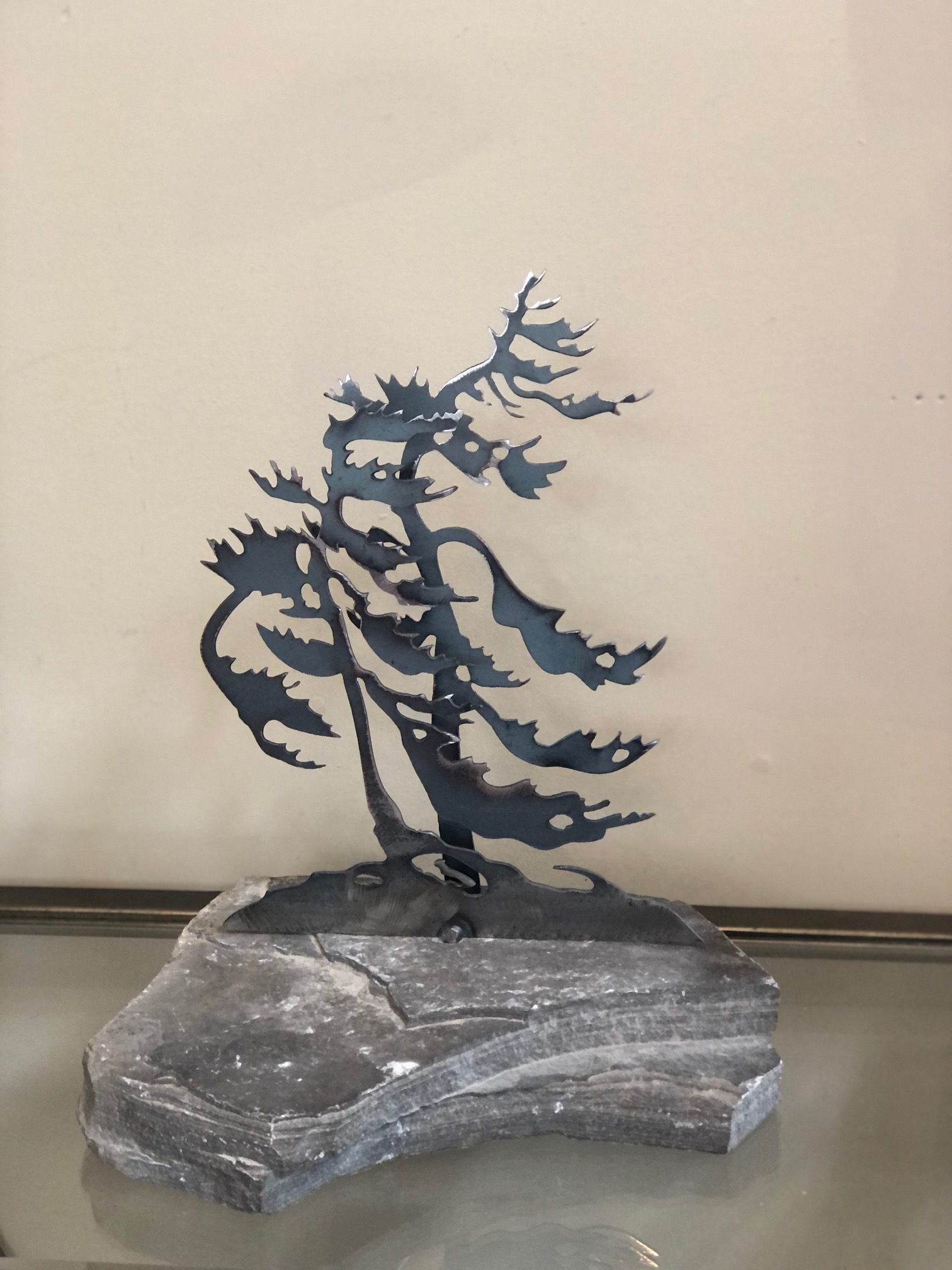 Local metal art at Blue Mountains BnB