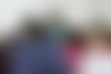 Com homenagens e abraços, Padre Tiago realiza última missa na Paróquia Santa Teresinha