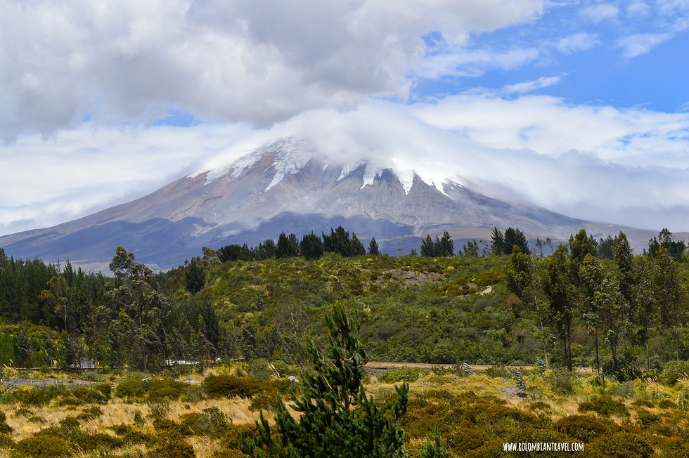 Volcán Nevado Cotopaxi, viaje en moto por Ecuador, Rolombian Travel