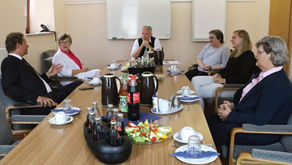 Beeck besucht Jugendhilfeeinrichtung Johannesburg in Papenburg