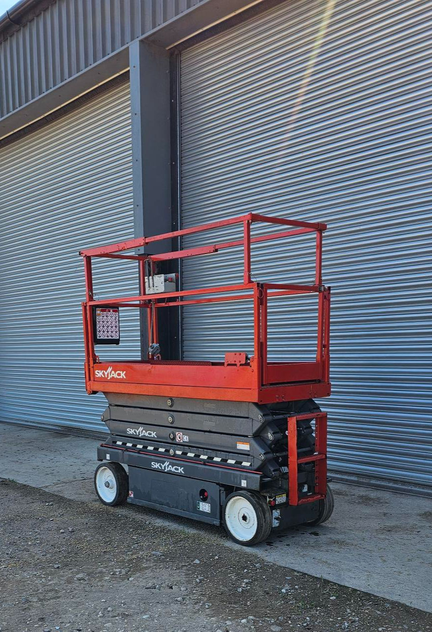 Thumbnail: Skyjack SJ3226 Scissor Lift   - Year 2018 - Hours 95
