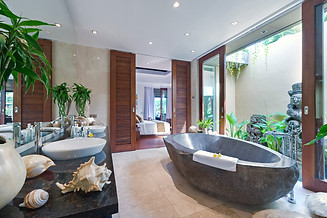 08-Eshara I - Bathroom.jpg