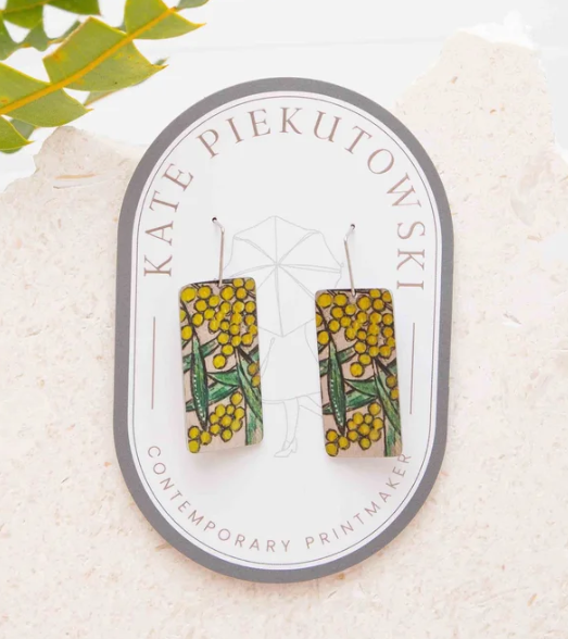 Kate Piekutowski: Wattle Rectangle