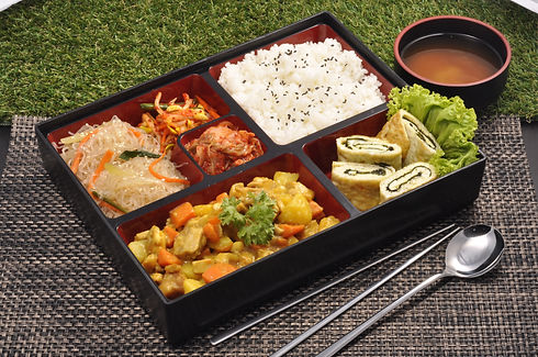 curry chicken bento.JPG
