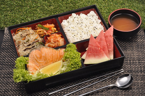 salmon bento.JPG