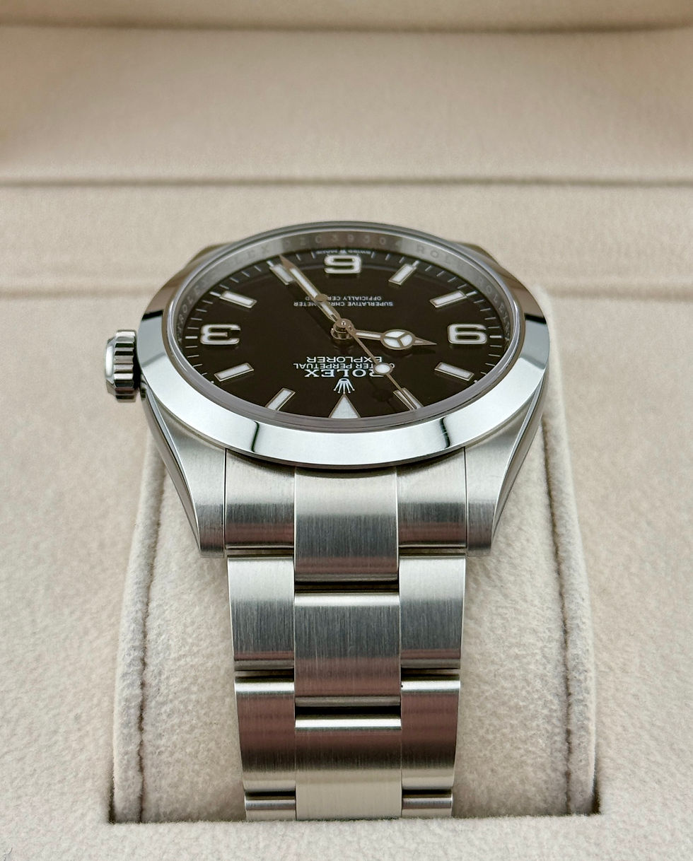 Thumbnail: Rolex Explorer