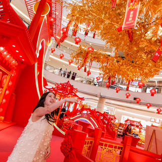 Taman Oriental Merah Keemasan Hiasi Tema Sambutan Tahun Baru Cina Di Suria KLCC