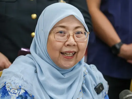 Fuziah Salleh: 26 Tahun Teguh, Dari Pejuang Parti ke Arkitek Dasar Negara