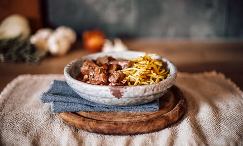 Schweinegulasch