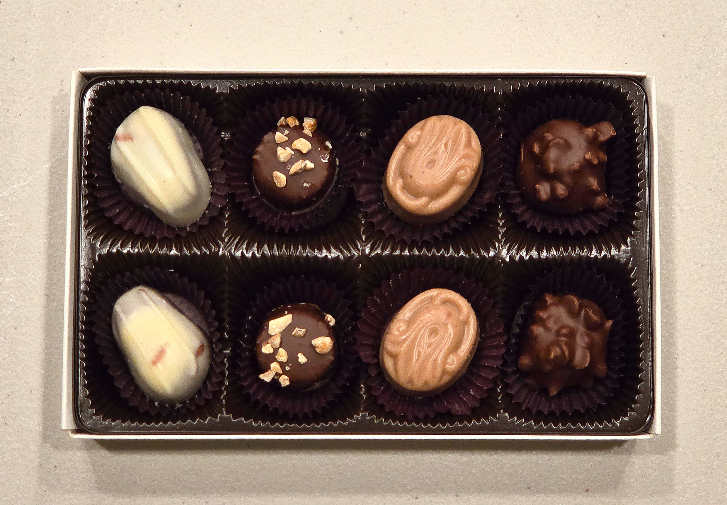 Chocolate Box (8 pieces)