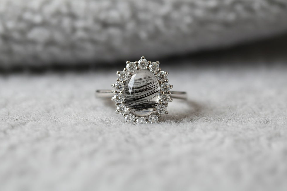 Tierhaarschmuck Ring Luis mit Fell
