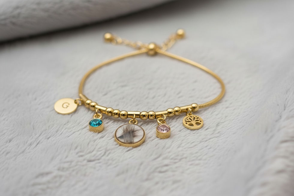 Die Tierhaarschmuck Armkette Bäri ist ein Blikfang