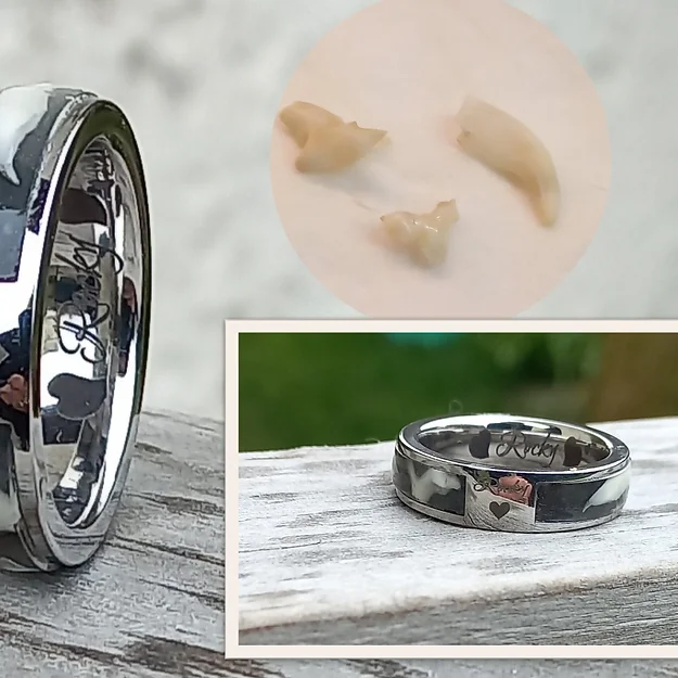 Hochwertiger Edelstahlring bzw. Ringschiene mit Hinterschneidung. Der Vorteil von Edelstahlschmuck gegenüber Modeschmuck und Echtschmuck ist in wenigen Sätzen erklärt: Schmuck aus Edelstahl ist sehr robust, Rost– und nickelfrei und hautfreundlich. Somit löst er in der Regel keine allergischen Reaktionen aus. Außerdem läuft er so gut wie nie an und färbt nicht ab. Material: Edelstahl Nutbreite: ca. 4 mm Nuttiefe: 1,4-1,5mm Brücke: 7mm Innenn bombiert Breite: 6 mm Oberfläche: poliert, Gold platiniert. Silber Optik Material: 316L auch bezeichnet als Chirurgenstahl Durchmesser: 17,18,19, 20mm Nutbreite: ca. 6 mm Nuttiefe: 1,4 mm Brücke: ca 1/3 über den Ring Form: gerade Breite: 8 mm Oberfläche: poliert oder ebenfalls Silber Optik 16,2mm, 16,6mm , 17,2mm , 17,6mm (55) , 18,5mm (58) , 18mm, 19,7mm , 19mm, 20,1mm, 20,7mm, 21,3mm, 22mm Nutbreite:5mm Dicke:2,9mm Nuttiefe:2mm Breite:9mm Material:Edelstahl #tierhaarschmuck