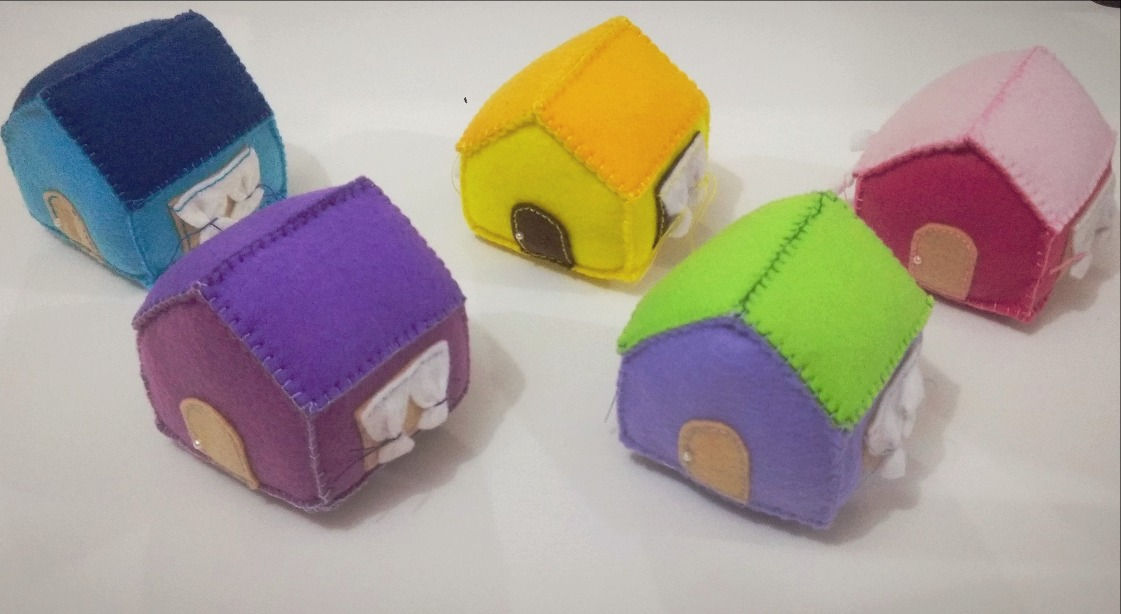 Porta Agulhas/Alfinetes "Casinha"
