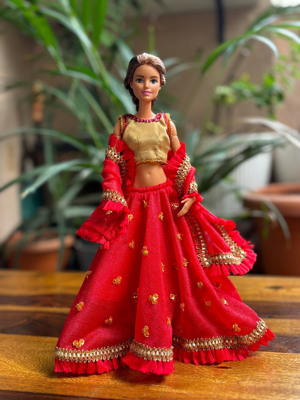 Thumbnail: Red and Golden Wedding Dress.