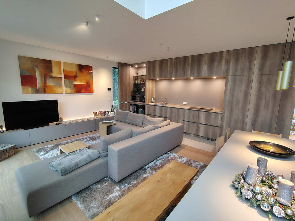 Matuur | Matthias Arnauts | vlaams-brabant | glabbeek | maatmeubels | blum | maatkasten | pfleiderer | living | nomaled | abet laminati | diresco | Linden | tv-meubel | lubbeek | keukens | badkamers | dressing