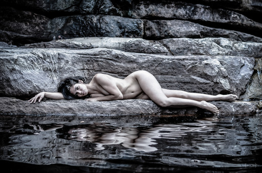 Nude.se por Melissa Maurer
