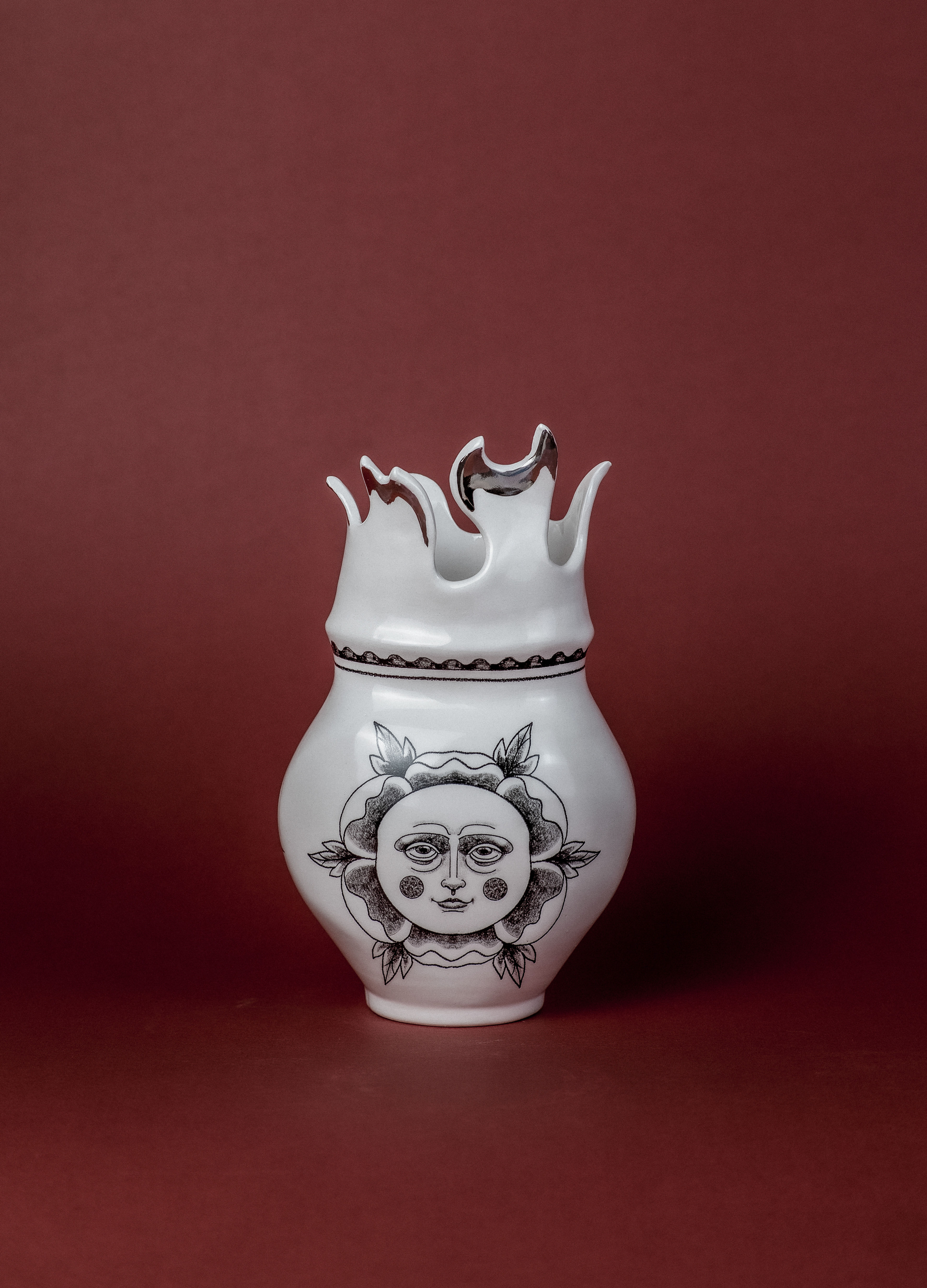 Blazing Face Vase