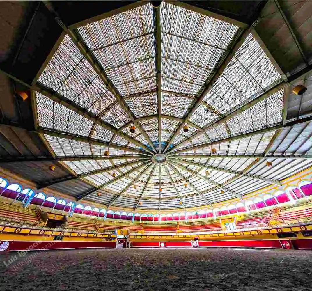 Plaza De Toros El Pinal