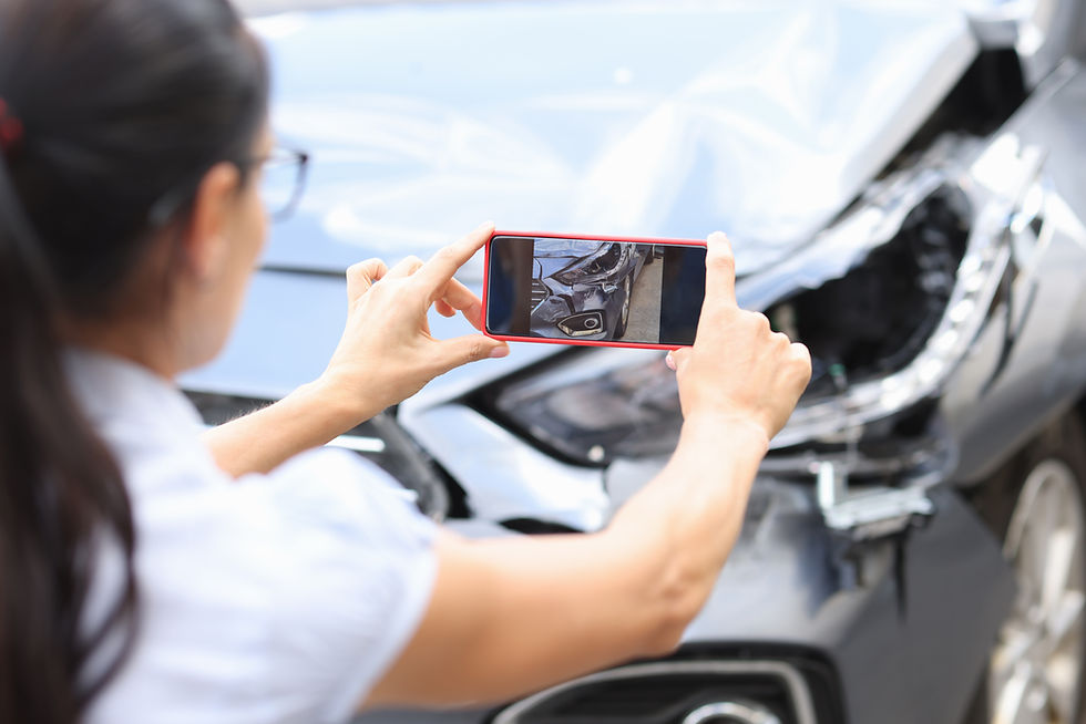 What To Do at the Scene of an Auto Accident: A Practical Checklist