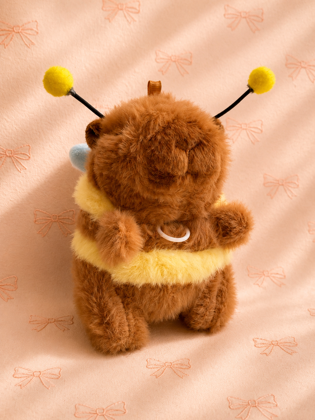 CapyBeeBara Plushie – Flappy Wings